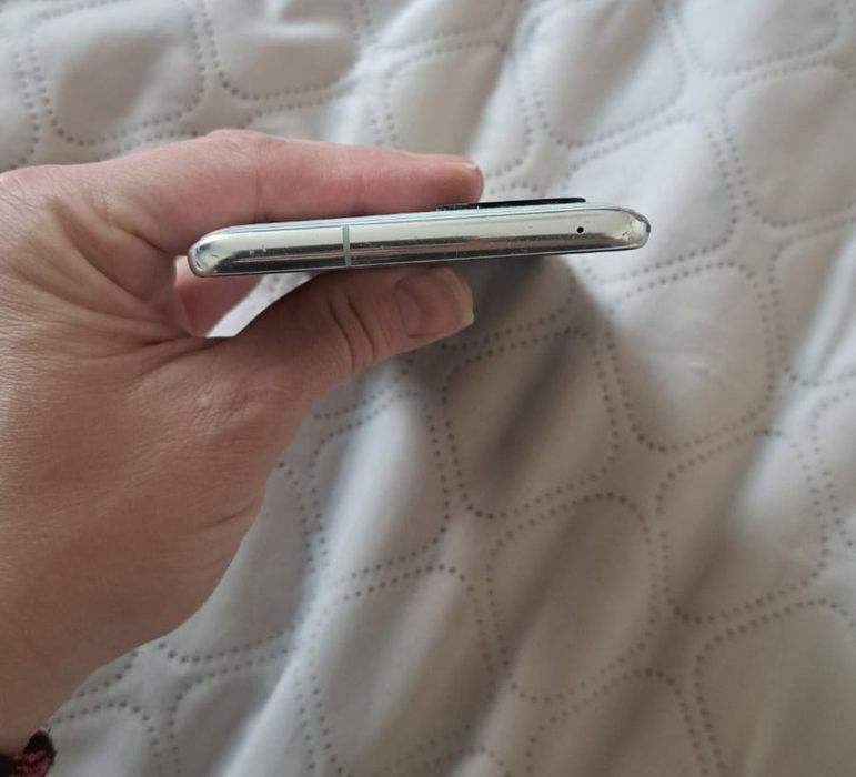 Samsung galaxy s10 lite 128 Гб