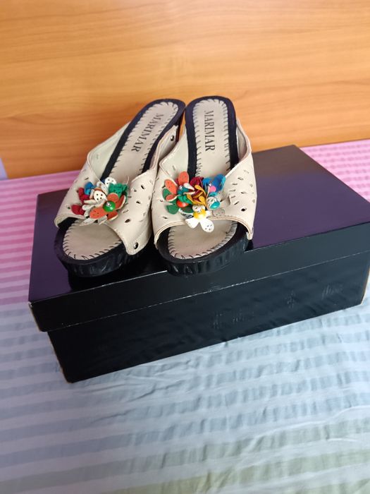 Vând Saboți Damă cu Platforma Mărimea 38