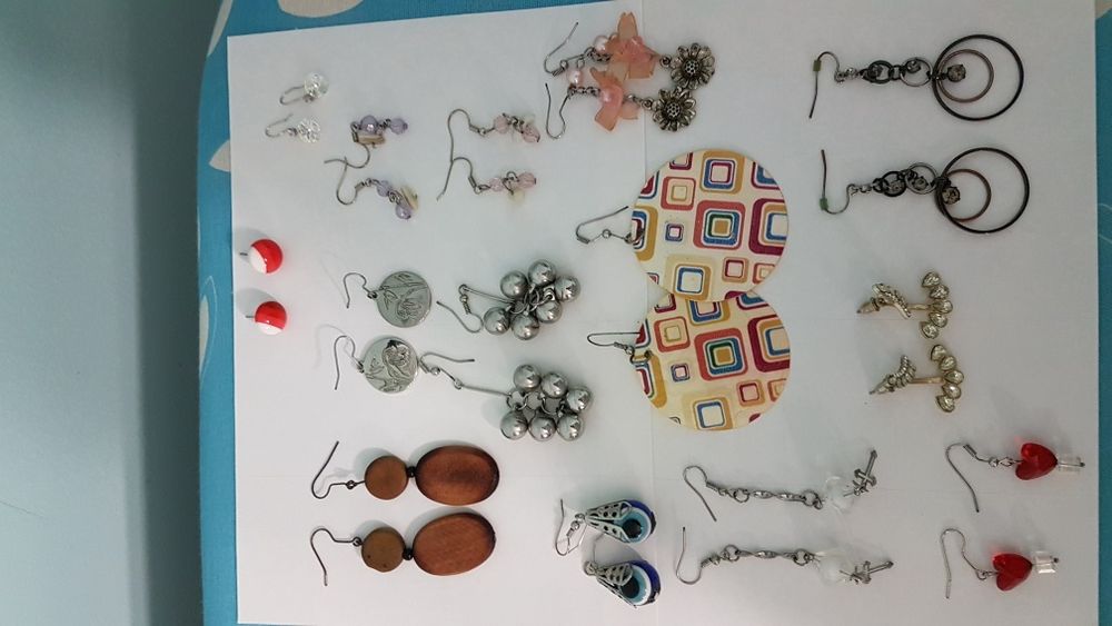 Lot 14 perechi cercei gablonturi