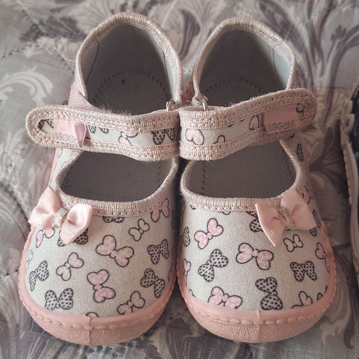 Детски пантофки, номера 24 и 25