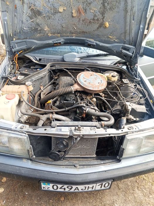Mercedes 190 W201