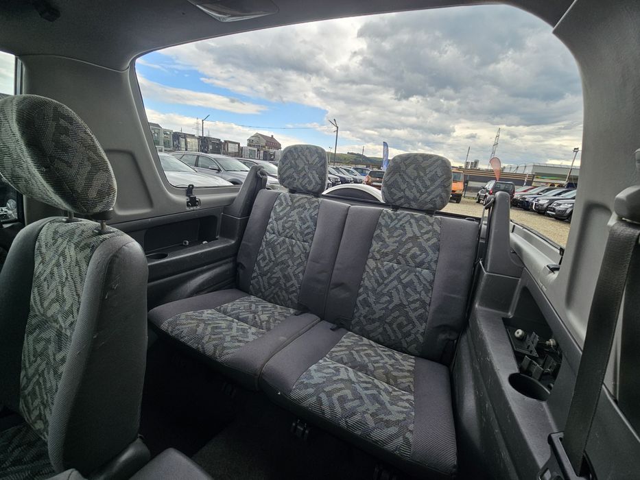 Suzuki grand vitara An 2000 1.6 Benzina 16V Jante  Bulbar  si Scări  de inox, Cârlig Posibil Rate ***