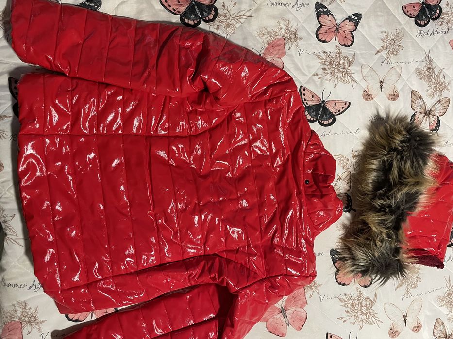 Geaca de iarna lacuita