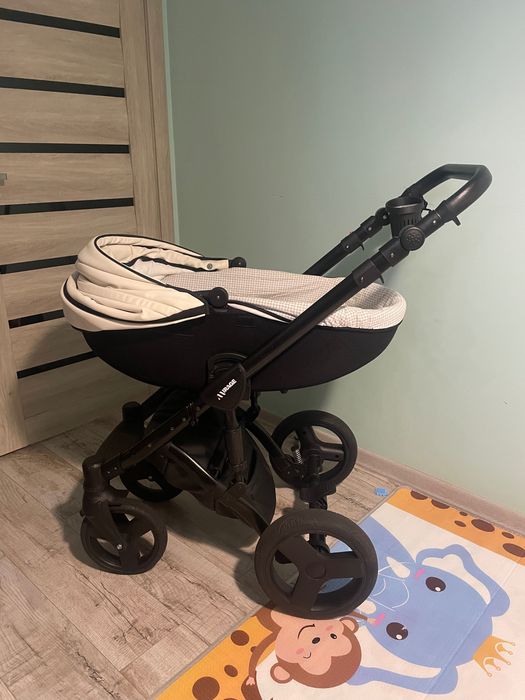 Коляска детская mirage verde