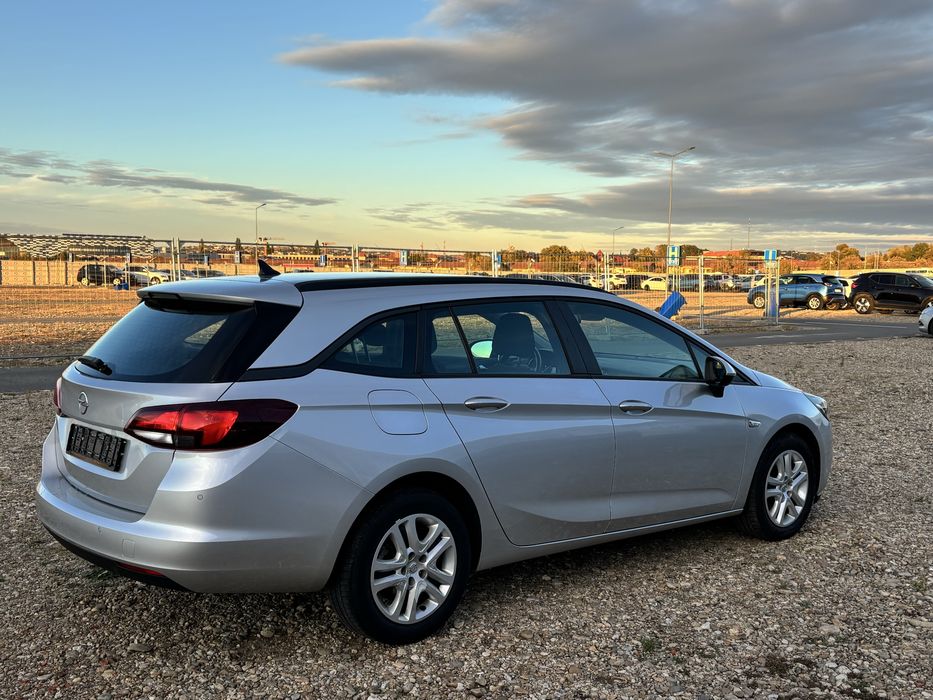 OPEL Astra 2018 — imagine 5