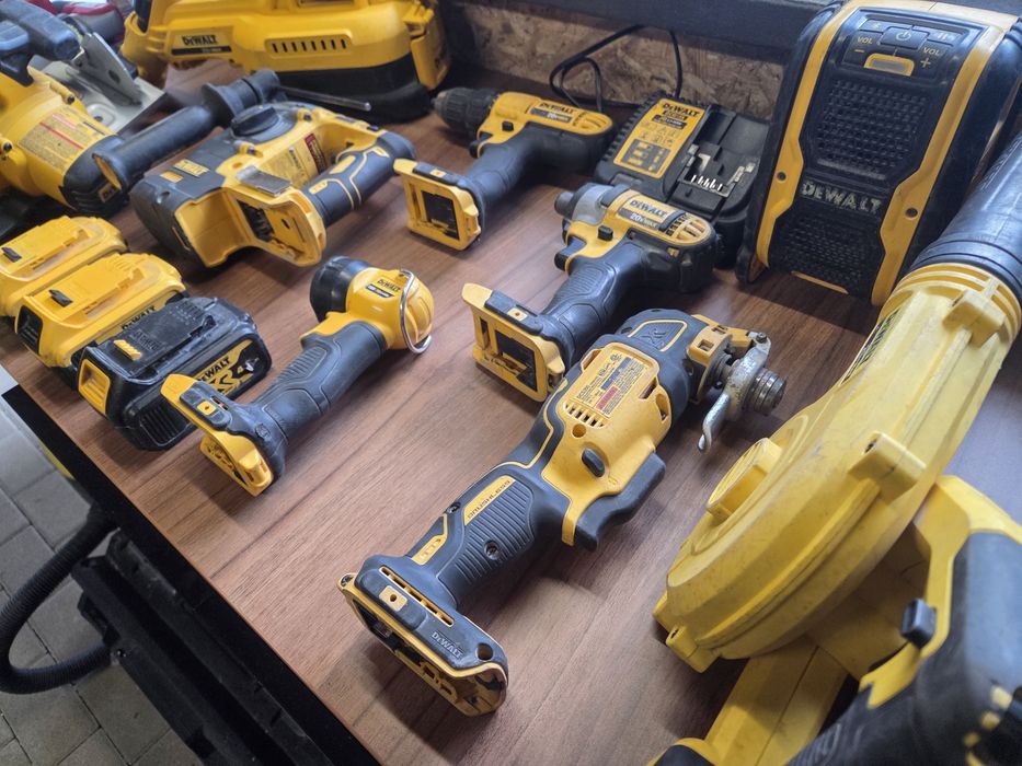 Set scule DEWALT