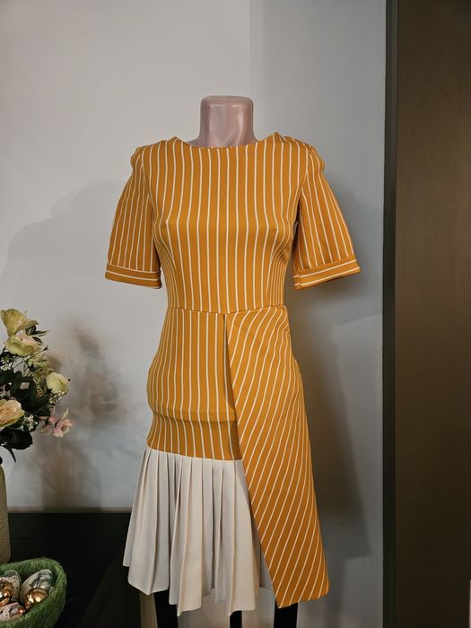 Rochie de zi eleganta