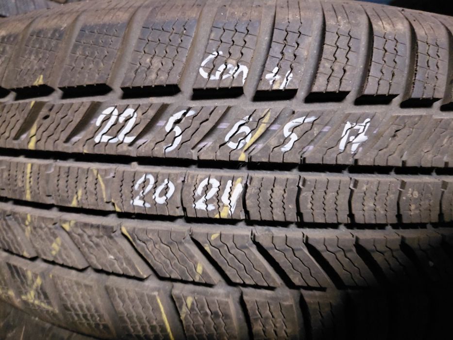 215/65/17" Continental 2бр.гуми