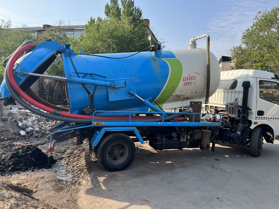 Ассенизатор Илосос