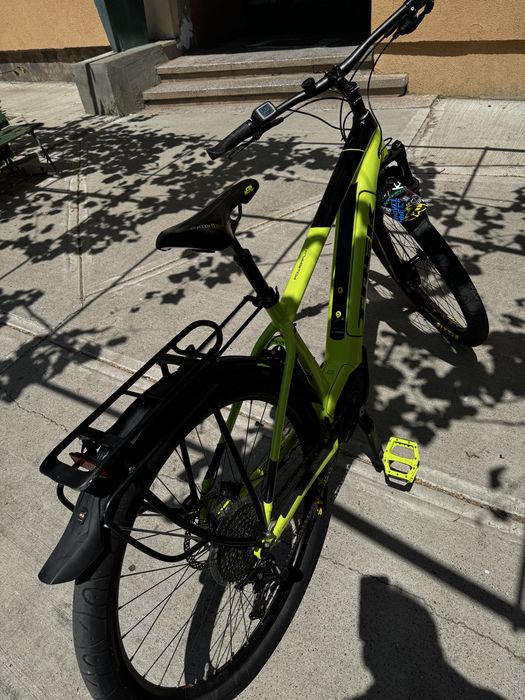 Vand bicicleta electrica Trek Powerfly 5 sau schimb cu Iphone 17 Pro Max