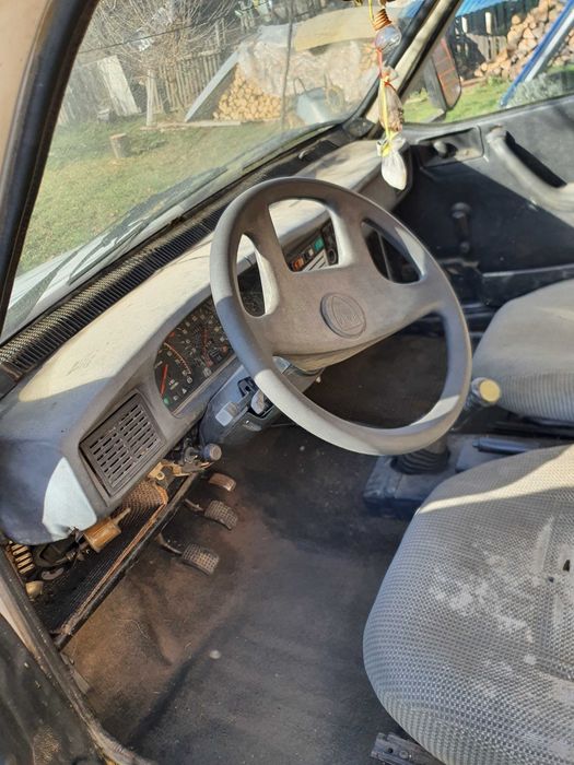Dacia papuc 1304 1,6 carburator tractiune spate