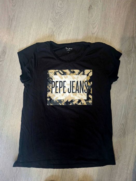 Дамски тениски различни