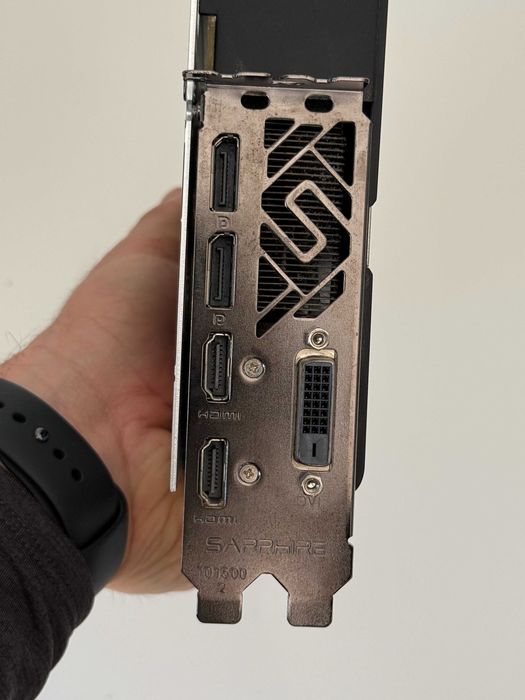 Placă video Sapphire NITRO+ RX 570 8GB GDDR5