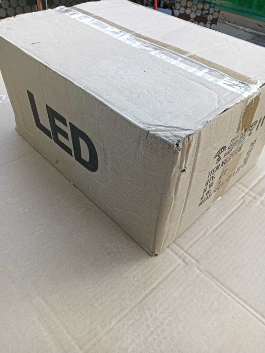 Proiector LED SIRIUS  200W cu lumină Alb Rece 220V 4x50W