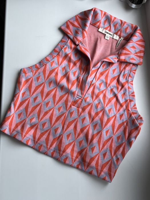 Легкий летний костюм