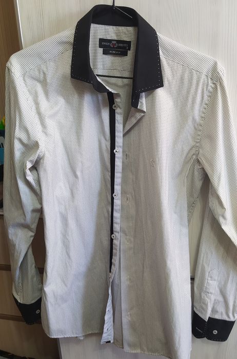 Пиджак, рубашки 44-46 р