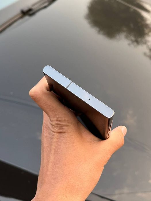 Samsung galaxy s23 ultra 5G 12/256gb holati 9/10