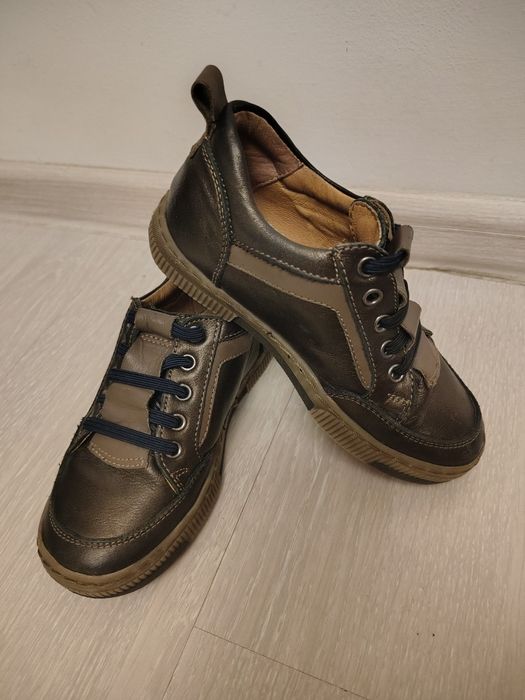 Pantofiori maro, piele naturală