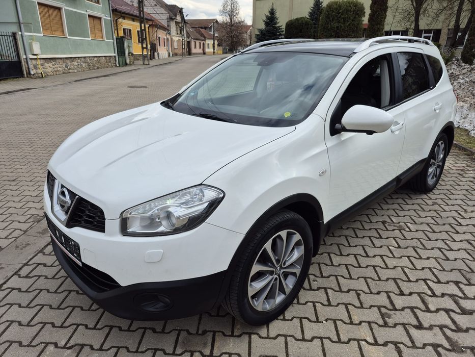 Nissan Qasqhai // Echipare TECKNA// 7 locuri// 1.6 diesel! 2013!!