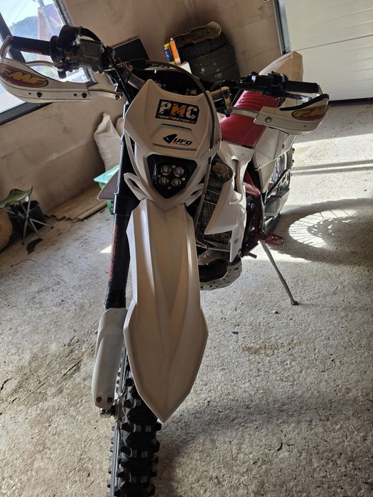 Se vinde Beta 300 rr