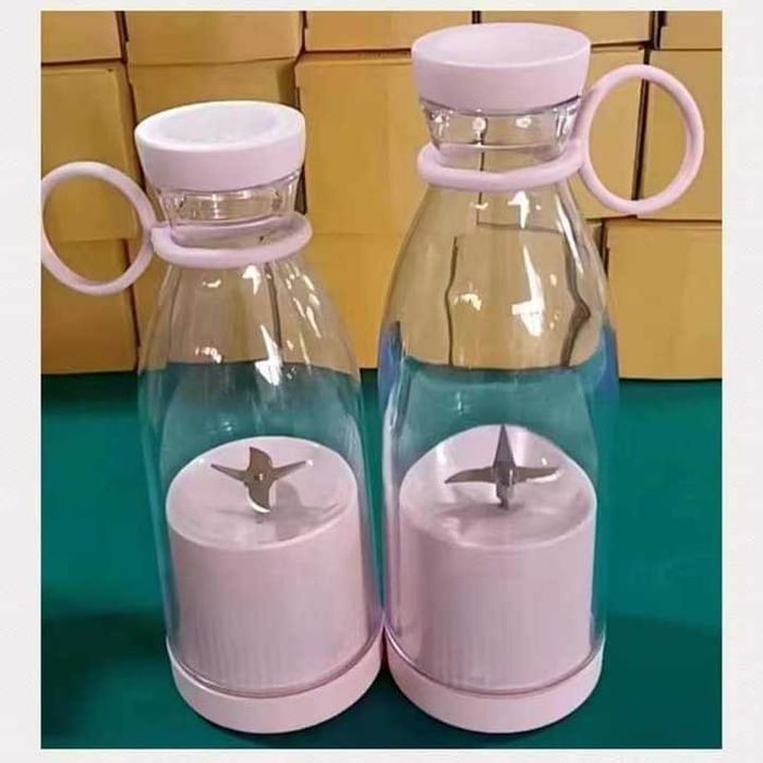 Преносим електрически мини блендер