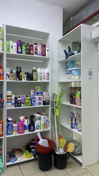 Шкаф, стеллажи продается