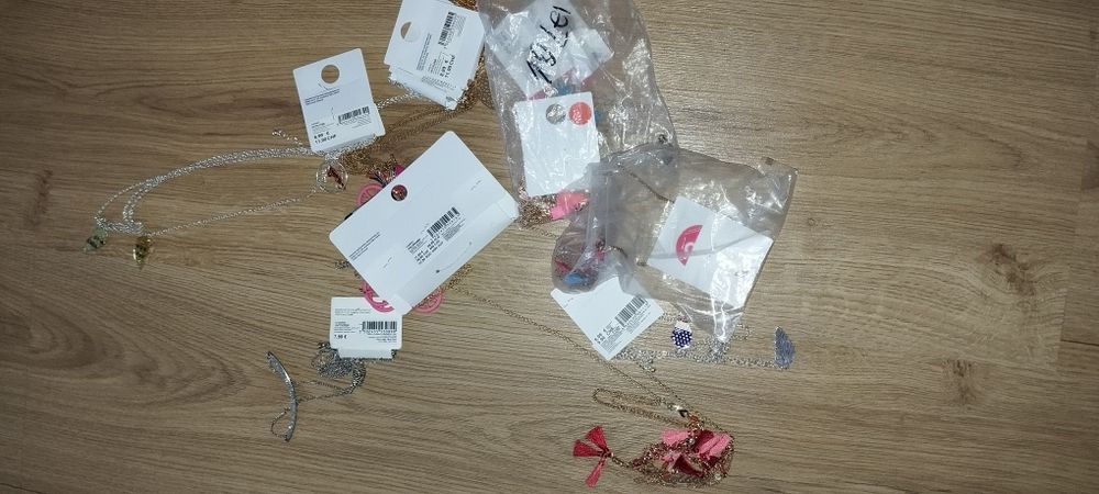 Accesorii brățări lintisoare  10 lănțișoare 20brățări , clame de parr