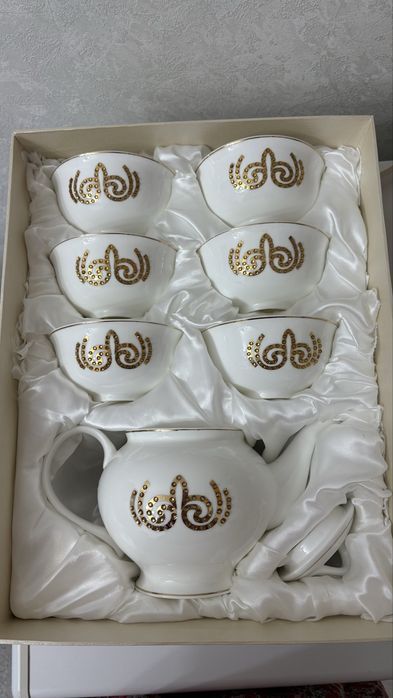 Продам чайник с кесешками