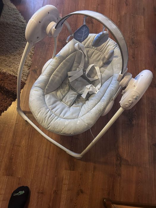 Leagăn pentru bebelus