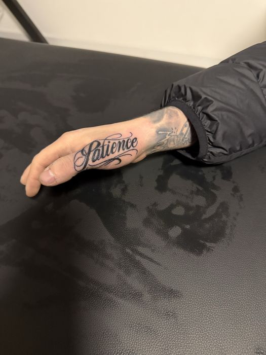 Fac tatuaje in zona jilavii