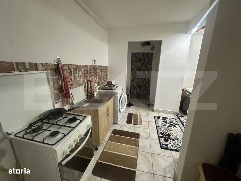 Apartament cu 2 camere, 45 mp, semidecomandat, zona Carpati 1 — fotografia 3