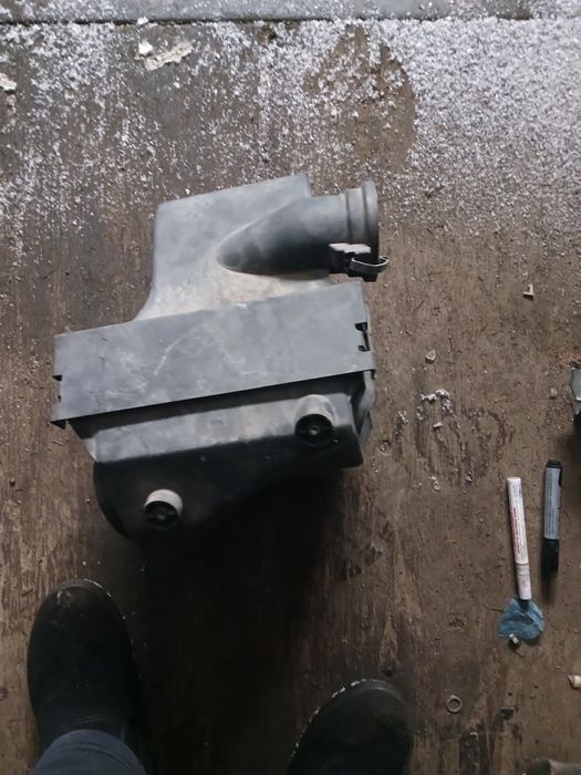 Корпус воздушного фильтра БМВ Е36