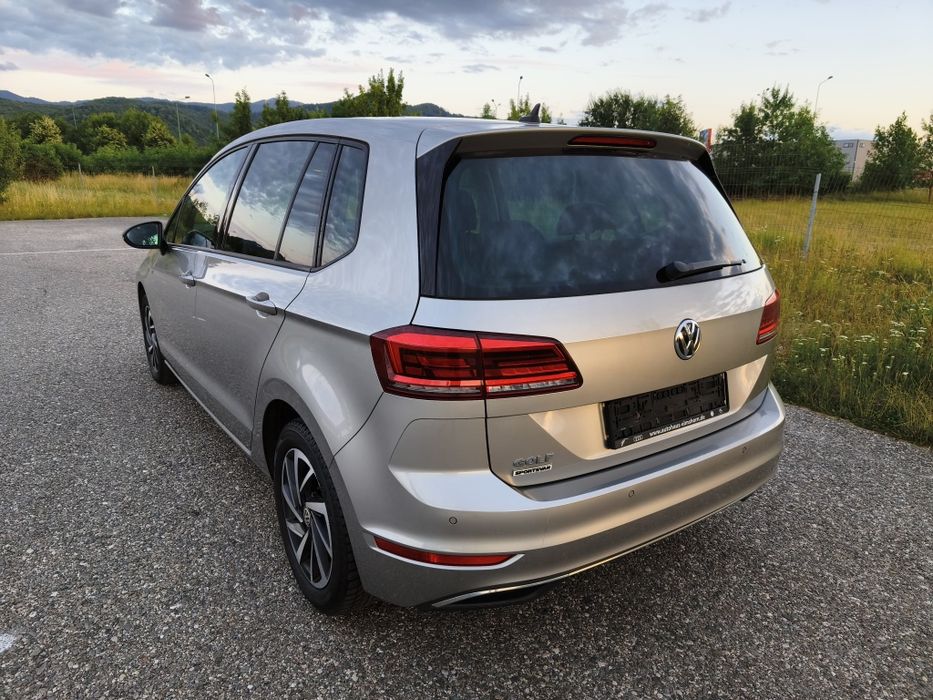 VOLKSWAGEN Golf Sportsvan 2018 — imagine 3