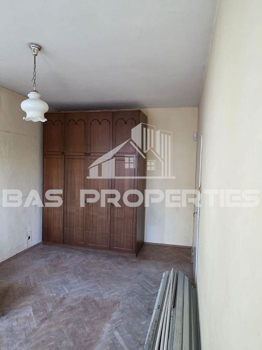 Продава се Тристаен апартамент в София, Стрелбище - 85 кв.м за 3242 €/кв.м - Снимка #5