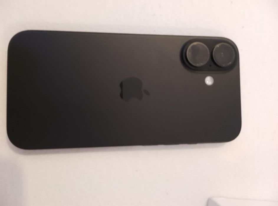 Vând, iPhone16 256GB Black