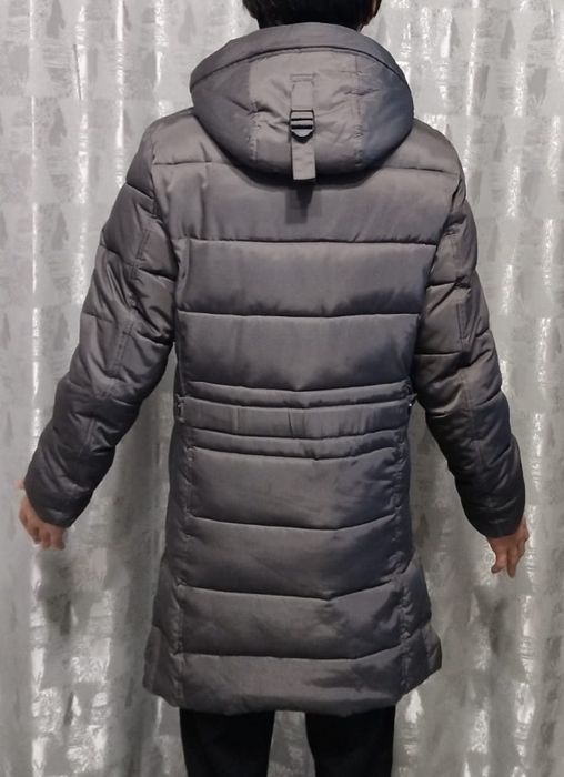 Зимняя куртка             .