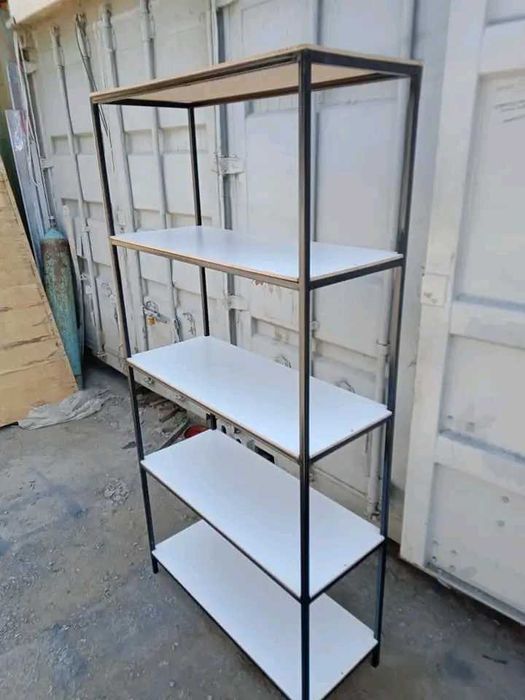 Стеллаж для дома и офиса