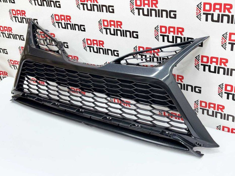 Решетка бампера Camry 75 USA