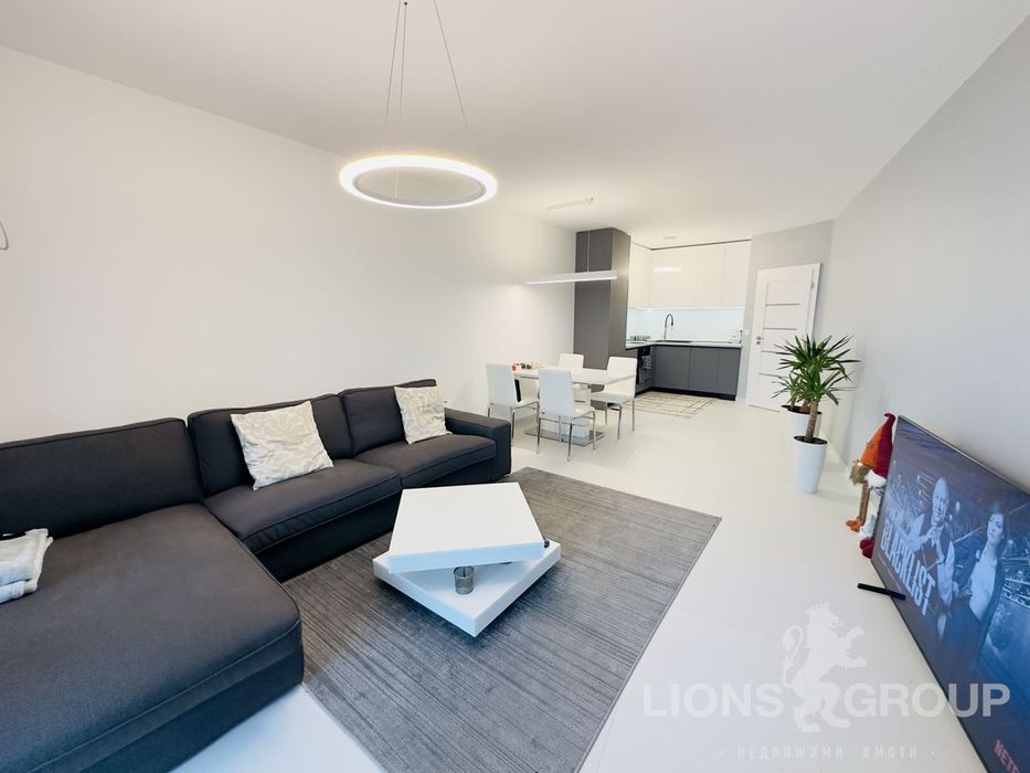 Продава се Тристаен апартамент в Варна, Бриз - 110 кв.м за 1716 €/кв.м - Снимка #4