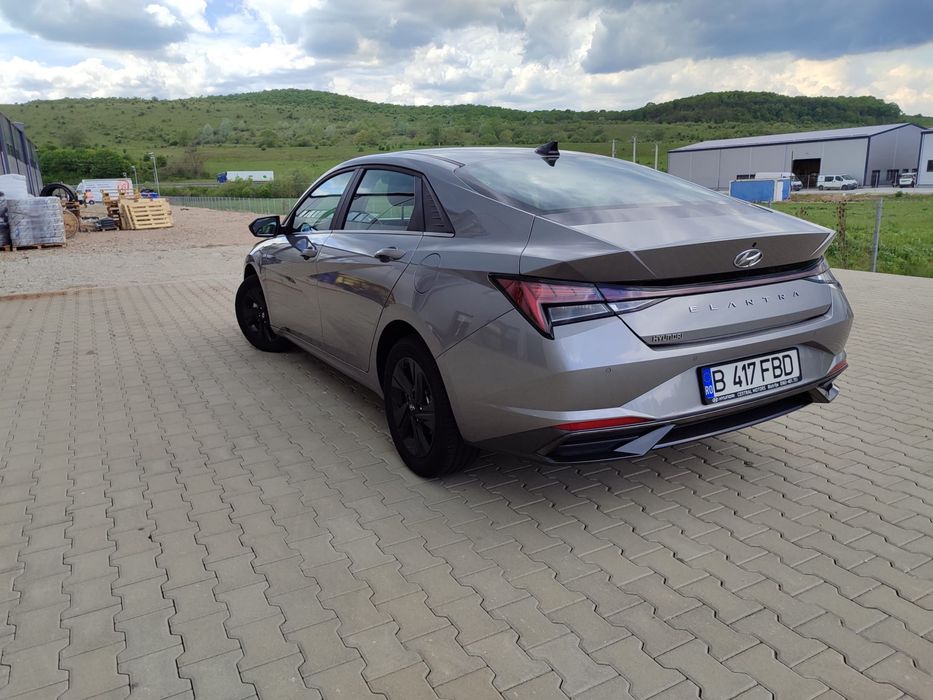 Hyundai Elantra 1.6 CVT