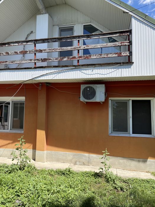 Vand casa pe traian!