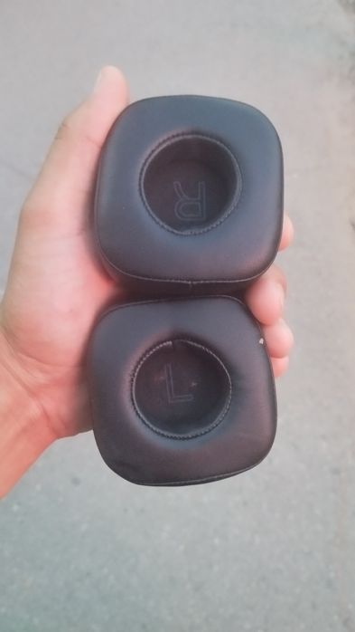 Наушник за 8000 тг или обмен