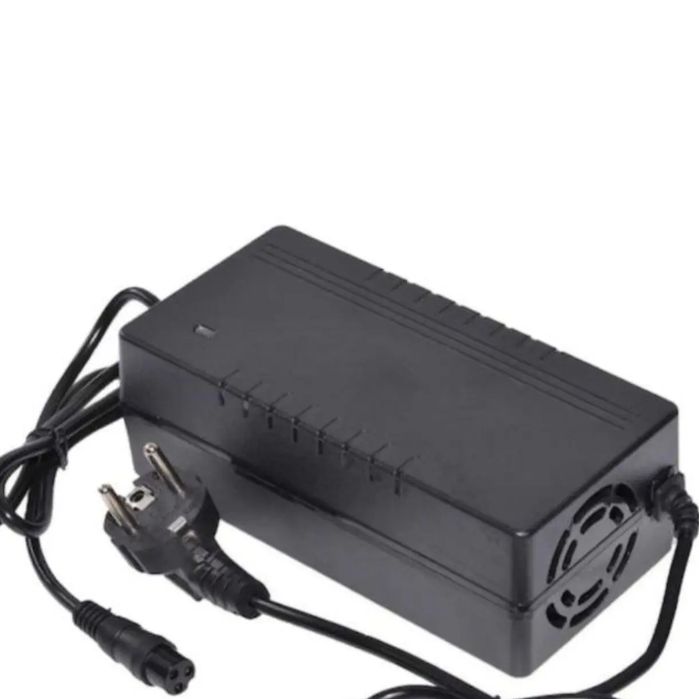 Vând incatoare de 12 V / 67,2 V