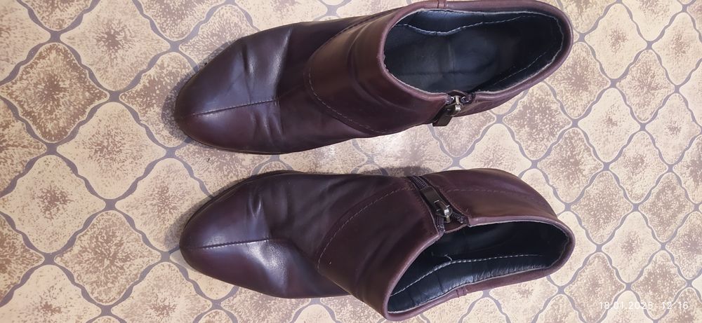 Женские туфли 39р кожа