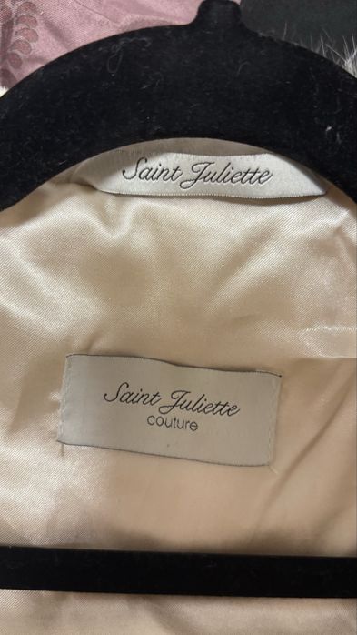 Jacheta de blana
