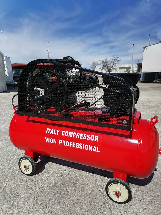 Компресор за въздух 100 литра с удобна дръжка и колела