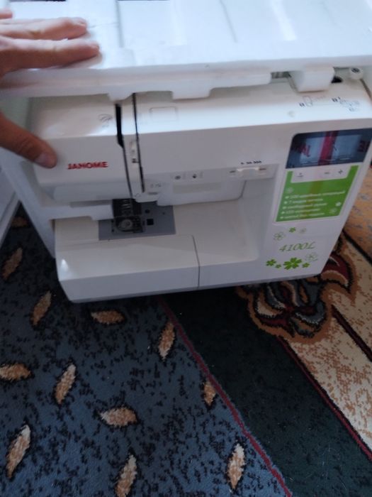 Janome 4100L швейная машинка