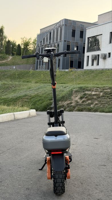 Продается Самокат Kukurin m5 pro