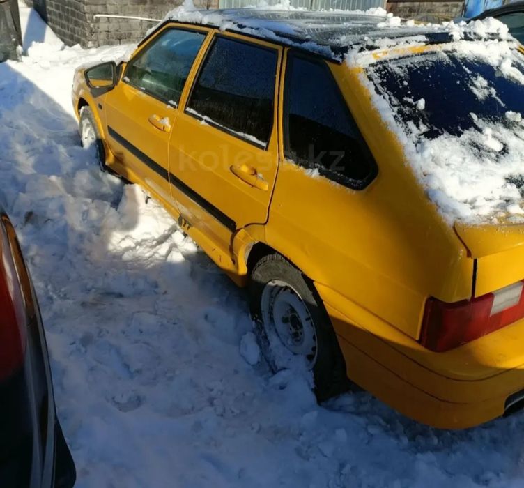 Продам машину ваз 2114