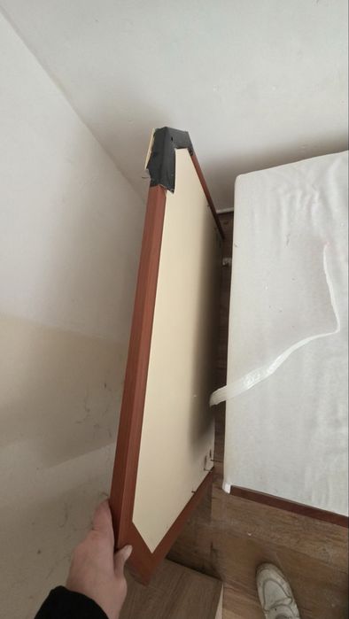 Единични легла  два броя 20 € броя